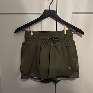 Albion Olive green Lunge Shorts Small